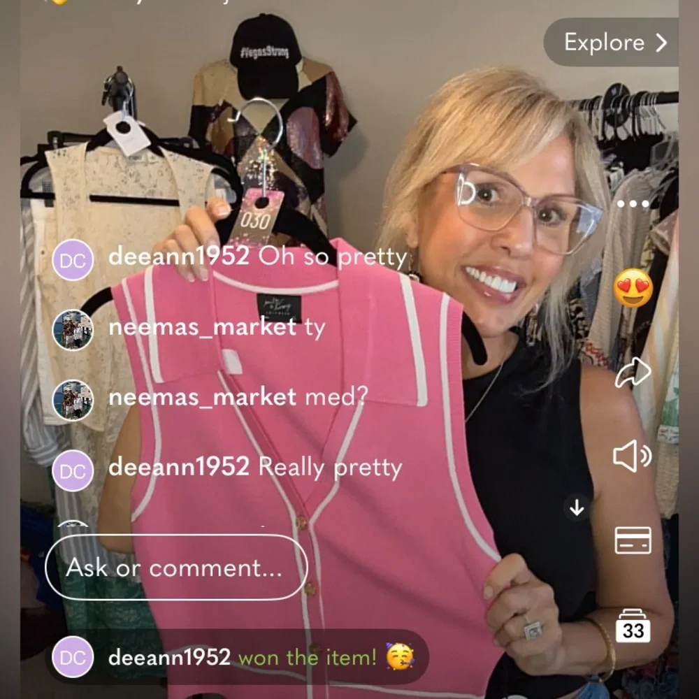 @AllicesCloset is Live! Shows Wednesday & Sunday.‎ Thrifted and Curated by me.